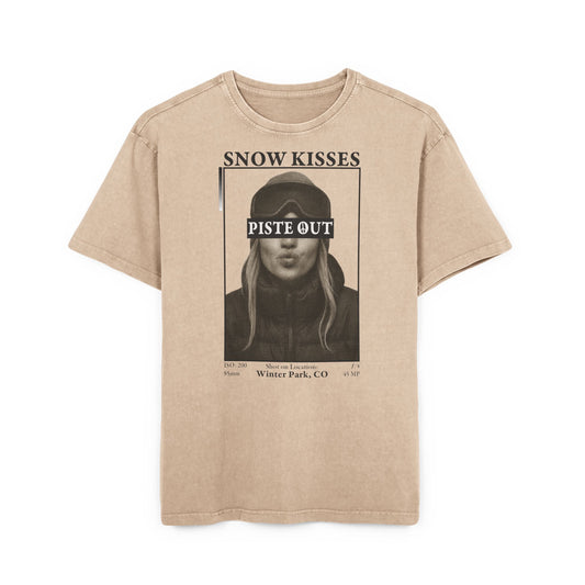 Front view of Union Beige Snow Kisses Piste Out graphic ski t-shirt.